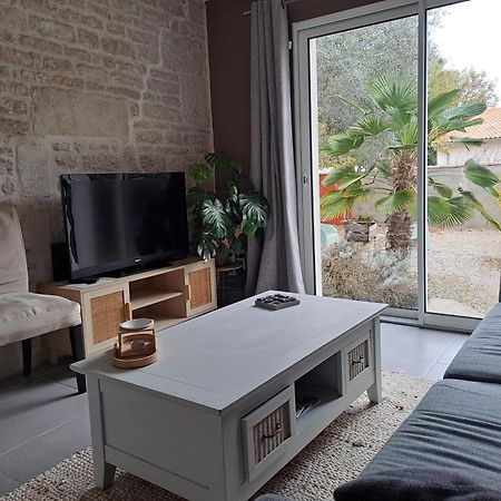 Jolie Maison De Ville Avec Un Exterieur Au Calme - Les Dragons De La Chamoiserie Niort Kültér fotó